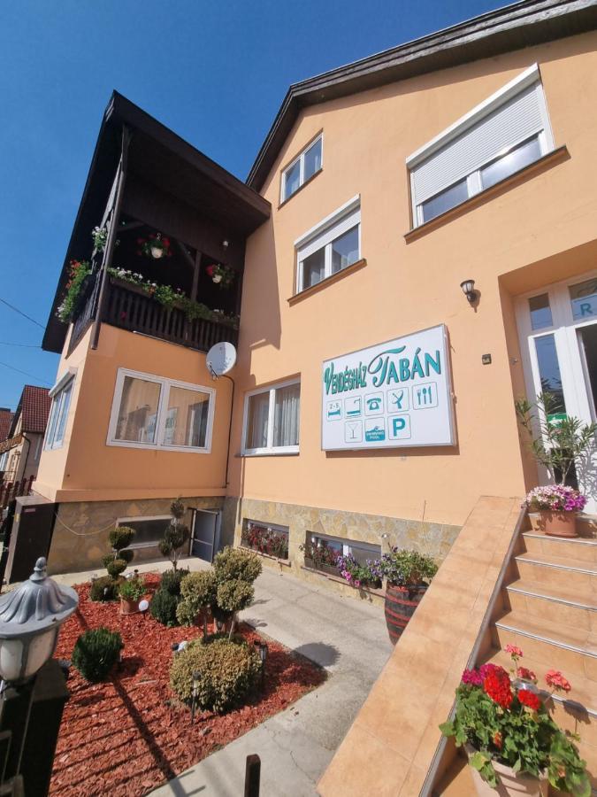 Bed and Breakfast Taban Vendeghaz Балатонлелле Екстер'єр фото